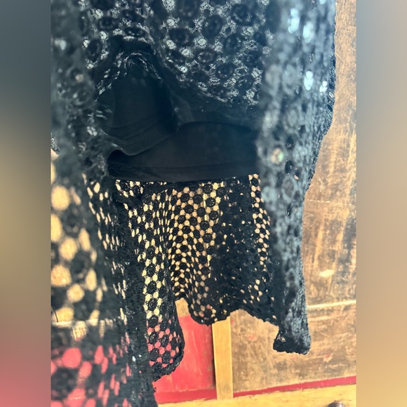 NWOT LULUS CHANCE ENCOUNTER LACE TRUMPET MIDI BLACK SEQUEN XS SEXY - Picture 12 of 16